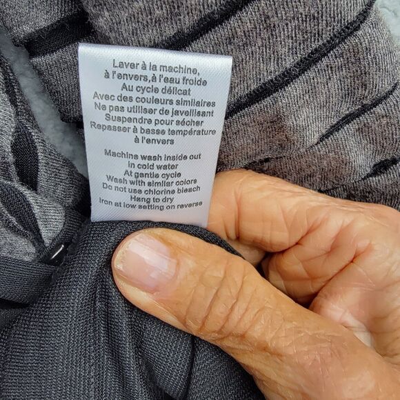 Le Grenier Waterfall Cardigan L Striped Black Gray Stud Embellished Statement - Picture 9 of 10